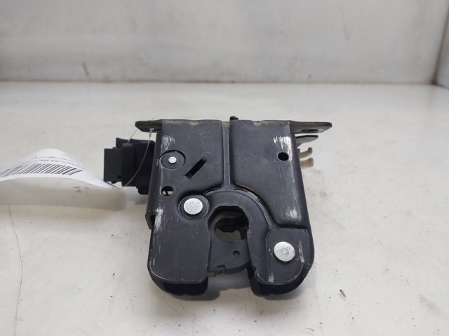 8P4827505C Cerradura de maletero comprar Girona