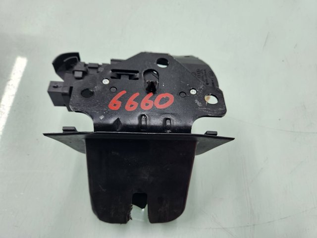 8P4827505D Cerradura de maletero comprar Almería