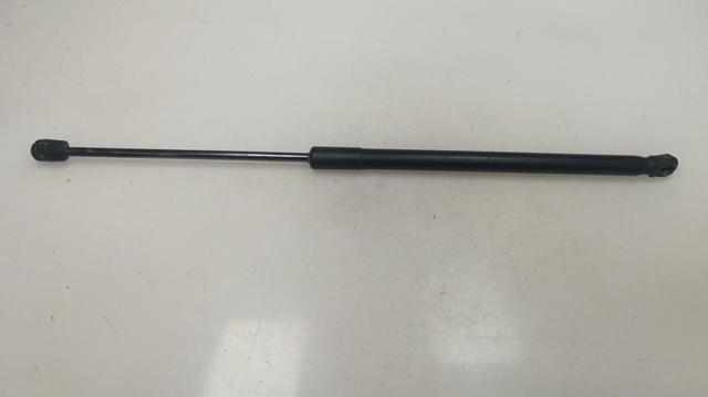 8P4827552B VAG Amortiguador maletero comprar Alcalá