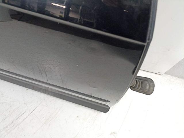 8P4831052A Puerta delantera derecha  comprar en Pontevedra