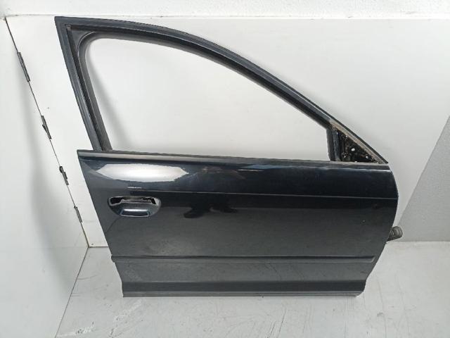 8P4831052A Puerta delantera derecha  en stock Sabadell