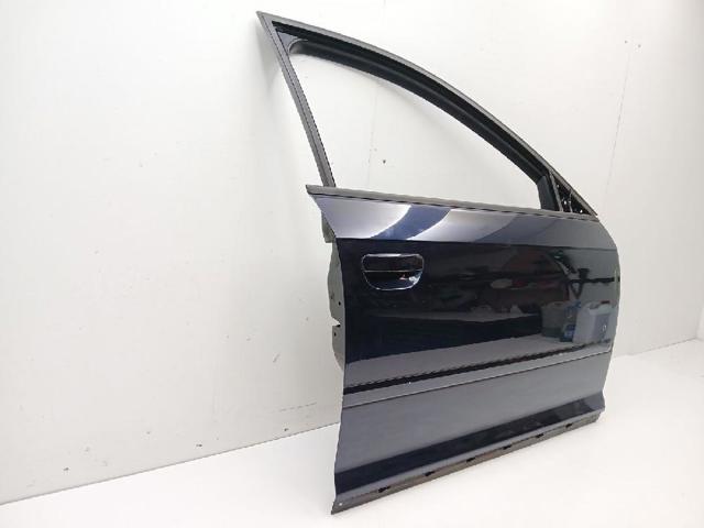 VAG 8P4831052A Puerta delantera derecha  en stock Valencia