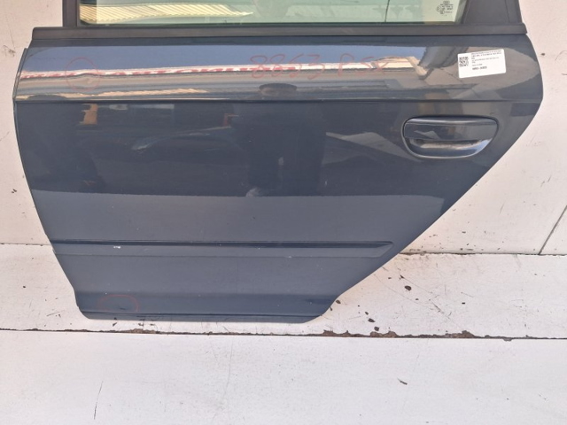 VAG 8P4833051A Puerta trasera izquierda  en stock Valencia