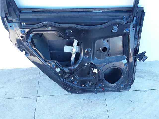 VAG 8P4833051A Puerta trasera izquierda comprar Pamplona