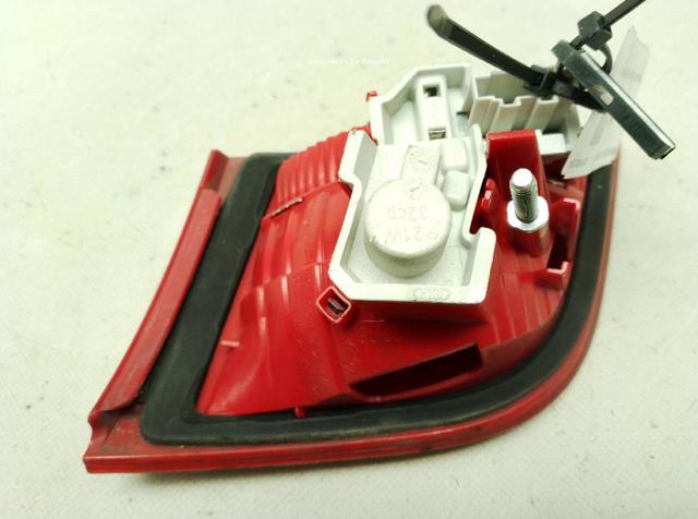 8P4945093B VAG Piloto trasero interior izquierdo  en stock Huelva