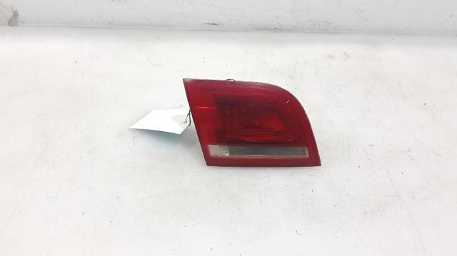 VAG 8P4945093D Piloto trasero interior izquierdo  disponible Valladolid