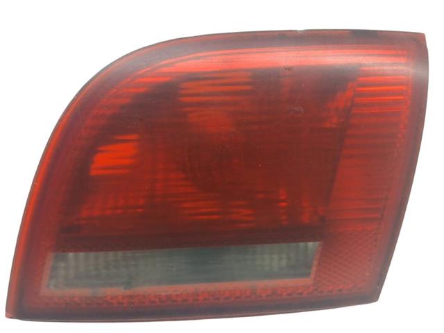 VAG 8P4945094B Piloto trasero interior derecho comprar Tarragona