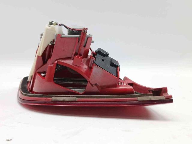 8P4945094D Piloto trasero interior derecho comprar Sevilla