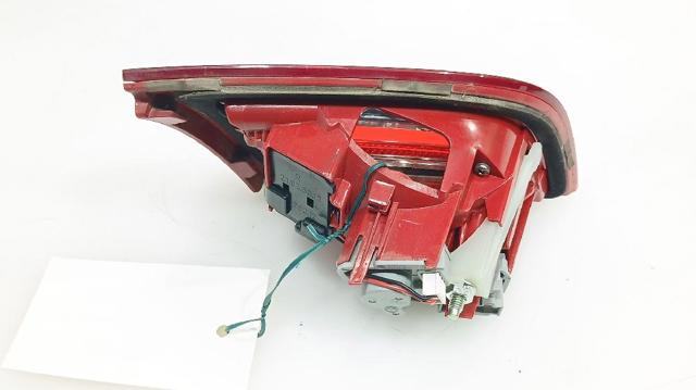 8P4945094D Piloto trasero interior derecho  disponible Utrera