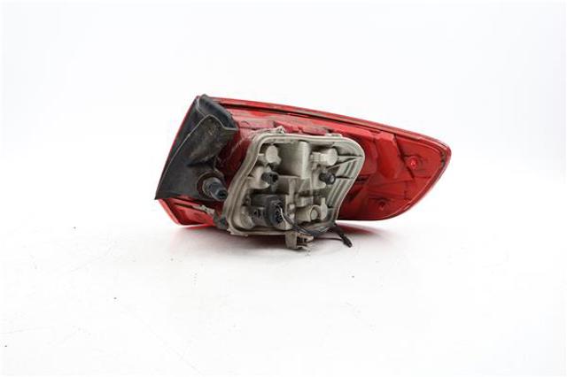 8P4945095E Piloto trasero exterior izquierdo  comprar en Reus