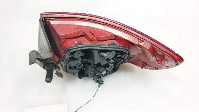 8P4945095E Piloto trasero exterior izquierdo  disponible Utrera