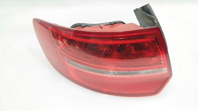 8P4945095E Piloto trasero exterior izquierdo  en stock Sabadell