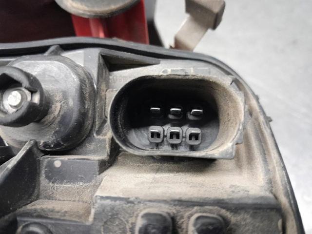 8P4945096E Piloto trasero exterior derecho  en stock Sabadell