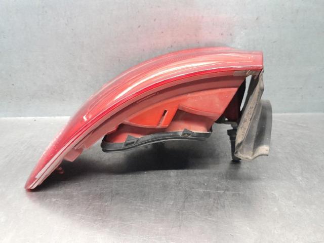 8P4945096E VAG Piloto trasero exterior derecho comprar Alcalá