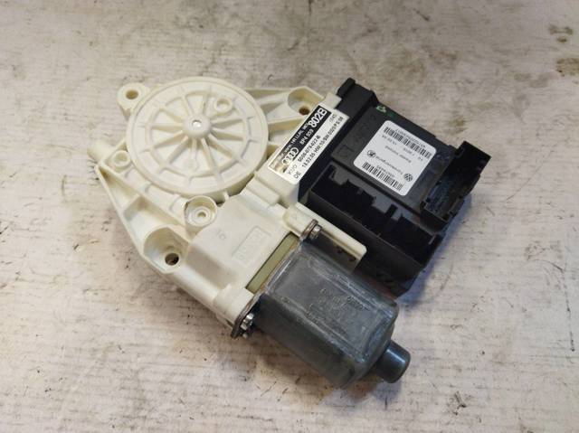 8P4959802B VAG