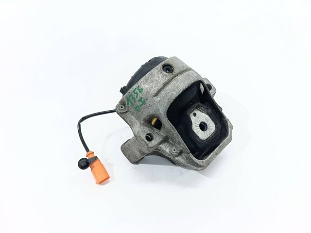 8R0199381 Soporte de motor derecho  disponible Málaga