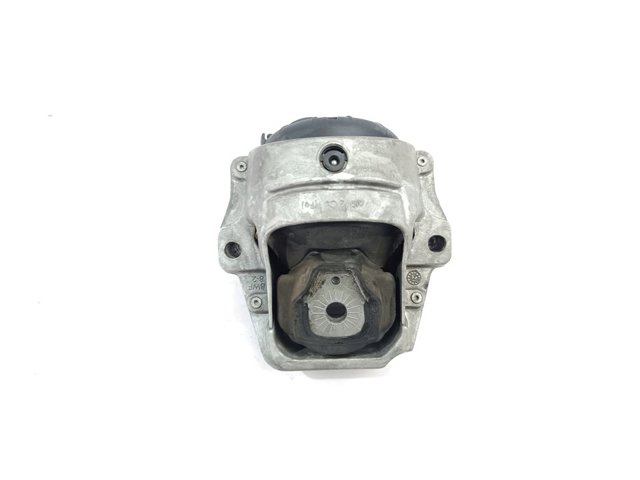 Soporte de motor derecho 8R0199381B VAG