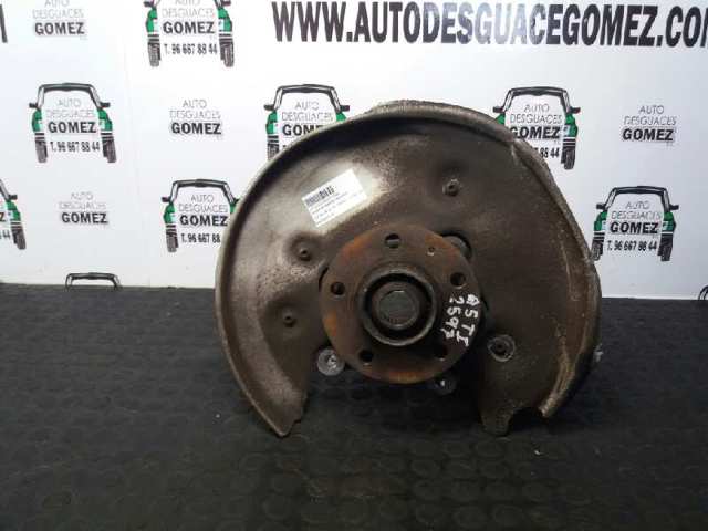 8R0505311F VAG Brazo inferior izquierdo de la suspensión trasera  disponible Alicante
