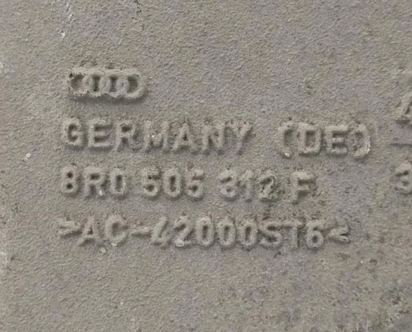 8R0505312F VAG Brazo de suspensión trasero inferior derecho  en stock Huelva