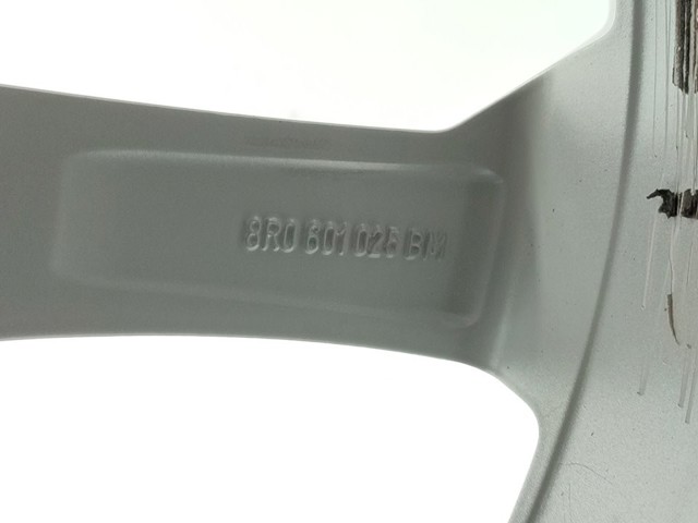 8R0601025BM VAG