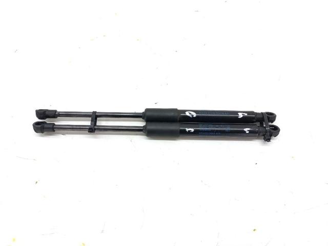 VAG 8R0823359A Amortiguador de capó comprar Barcelona