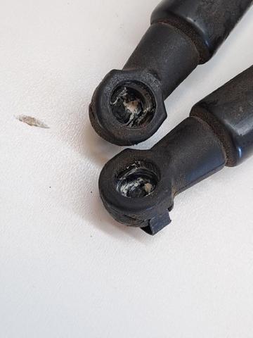 8R0823359A VAG Amortiguador de capó  en stock Gandía