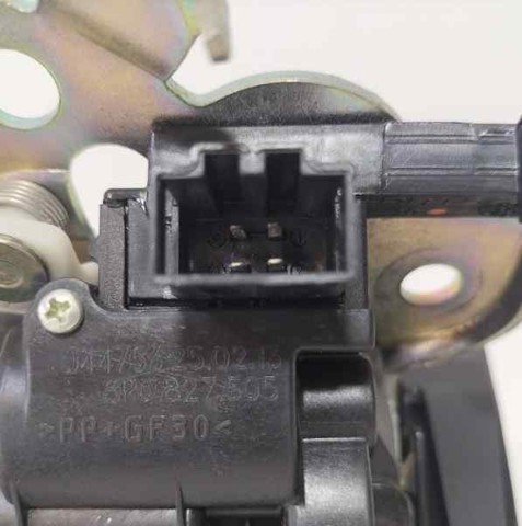 8R0827505 VAG Cerradura de maletero  en stock Córdoba