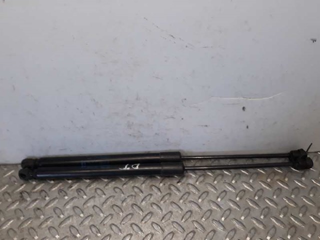 VAG 8R0827552B Amortiguador maletero  en stock Salamanca