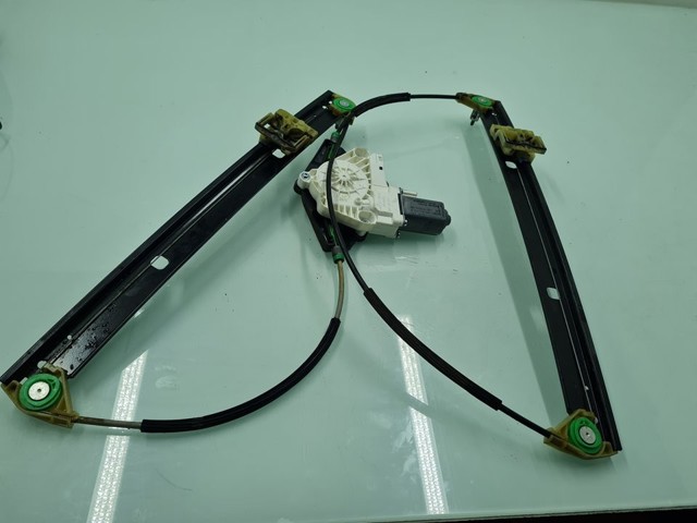 8R0837461G VAG Mecanismo de elevalunas de la puerta delantera izquierda  comprar en Jaén