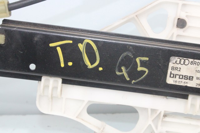 VAG 8R0839462D Mecanismo de elevalunas de la puerta trasera derecha  disponible Valladolid