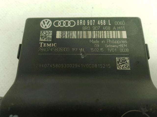 VAG 8R0907468L Módulo de interfaz de diagnóstico  en stock Terrassa
