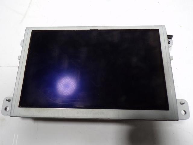 VAG 8R0919604 Pantalla  en stock Terrassa