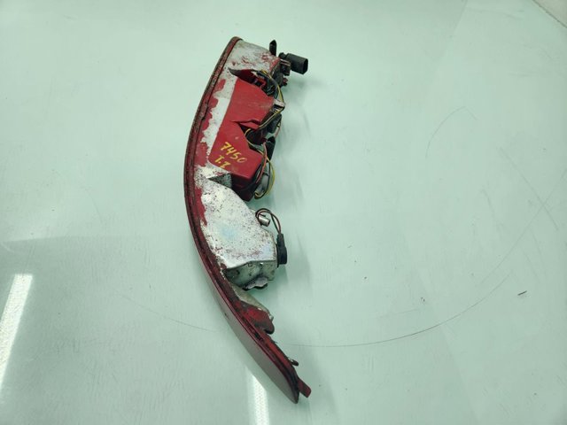 8R0945095 VAG Piloto trasero izquierdo de parachoques  comprar en Lleida