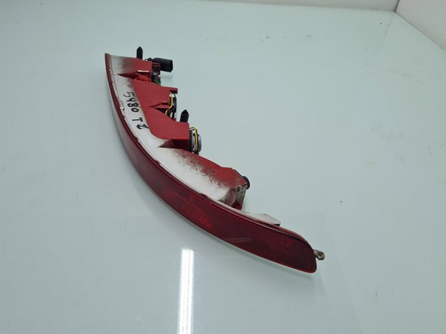 8R0945095 VAG Piloto trasero izquierdo de parachoques  en stock Gandía