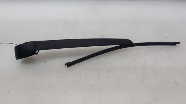 VAG 8R0955407 Brazo del limpiaparabrisas, trasero  en stock Salamanca