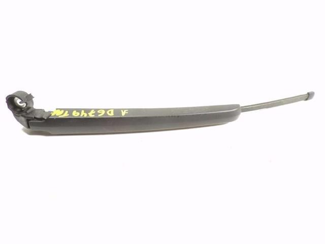 VAG 8R09554071P9 Brazo del limpiaparabrisas, trasero  en stock Salamanca