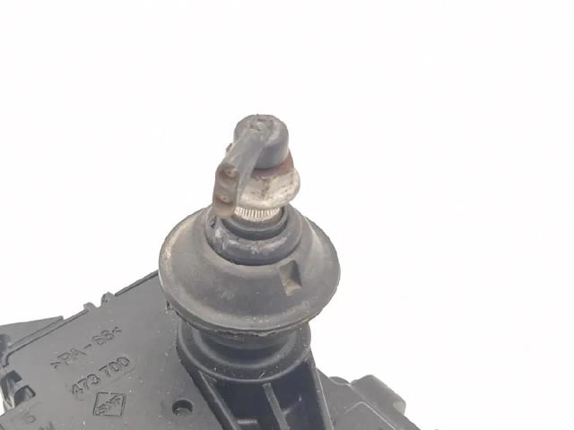 VAG 8R0955711C Motor del limpiaparabrisas trasero  comprar en Ponferrada