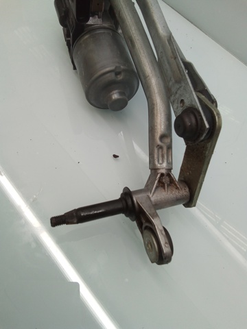 8R1955023D Varilla de limpiaparabrisas comprar Girona