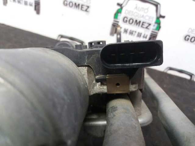 8R1955119A VAG Trapezio del limpiaparabrisas  comprar en Oviedo