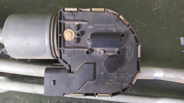 VAG 8R1955119A Trapezio del limpiaparabrisas  disponible Valladolid