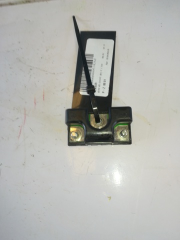 Antenas para Audi A6  (4F2)
