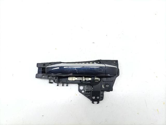 8T01837885 VAG Soporte de manija exterior de puerta delantera izquierda comprar Bilbao