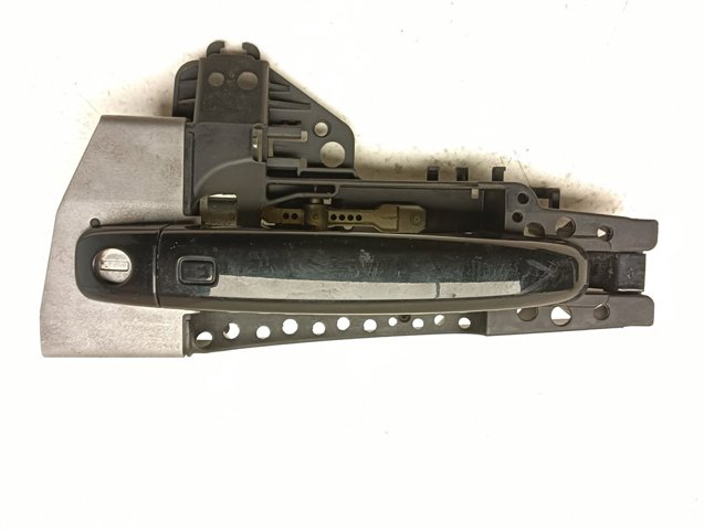 VAG 8T01837885 Soporte de manija exterior de puerta delantera izquierda  en stock Salamanca