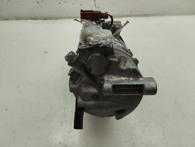 8T0260805F VAG Compresor de aire acondicionado  en stock Córdoba