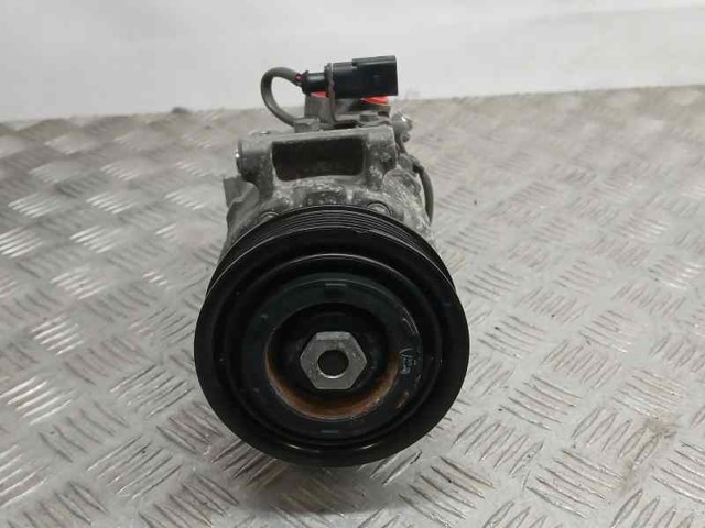 8T0260805R Porsche