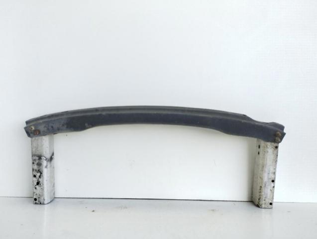 VAG 8T0807313 Refuerzo de parachoques trasero  disponible Lugo