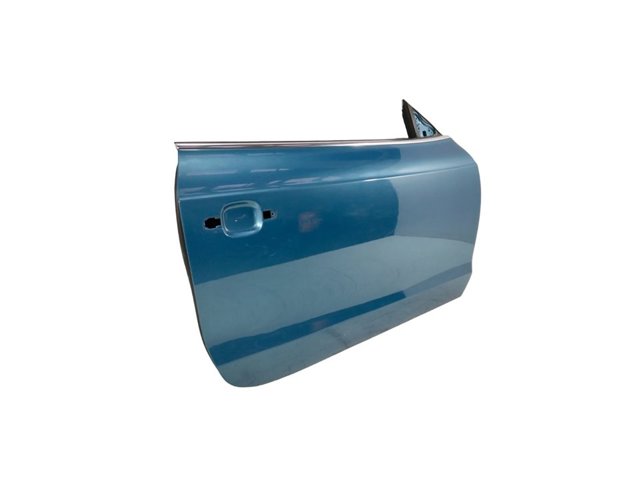 VAG 8T0831052C Puerta delantera derecha comprar Tarragona