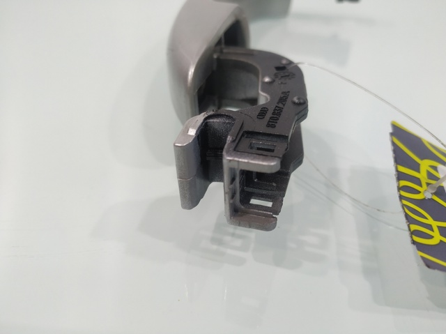 8T0837205A VAG Manija exterior de puerta trasera  disponible Ourense