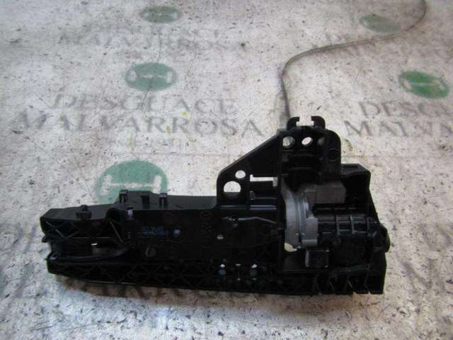 8T0837205AGRU VAG Manija exterior de puerta trasera  comprar en Jaén