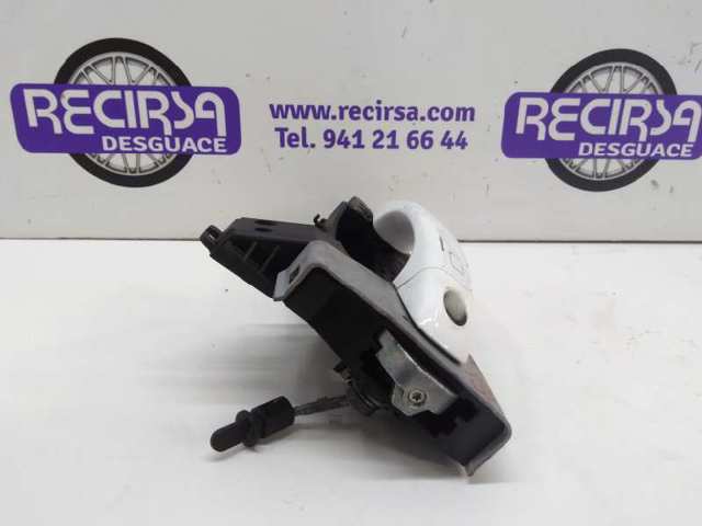 8T0837205AGRU Manija exterior de puerta trasera comprar Girona